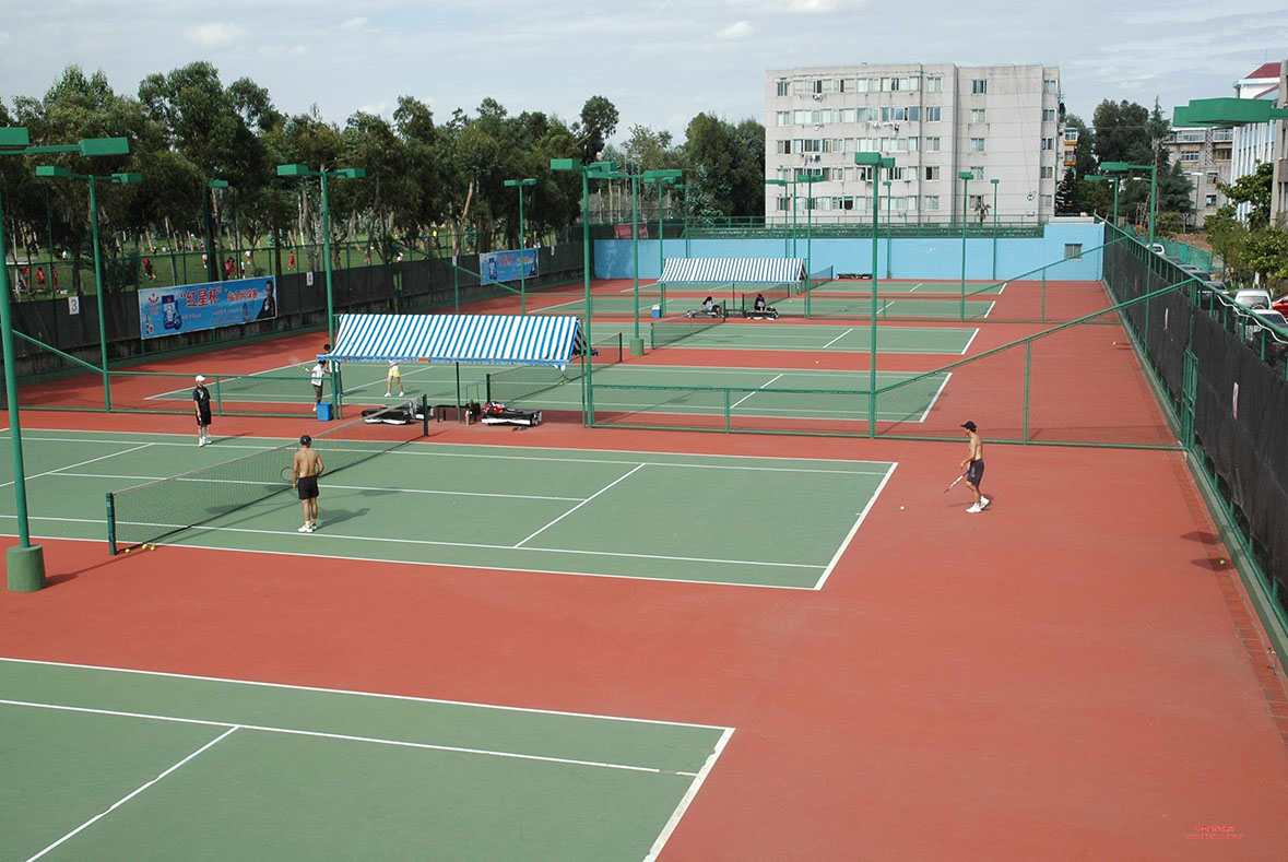 郑州大学北校区—弹性丙烯酸网球场